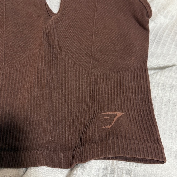 Brown gym shark sports top - Picture 2 of 3